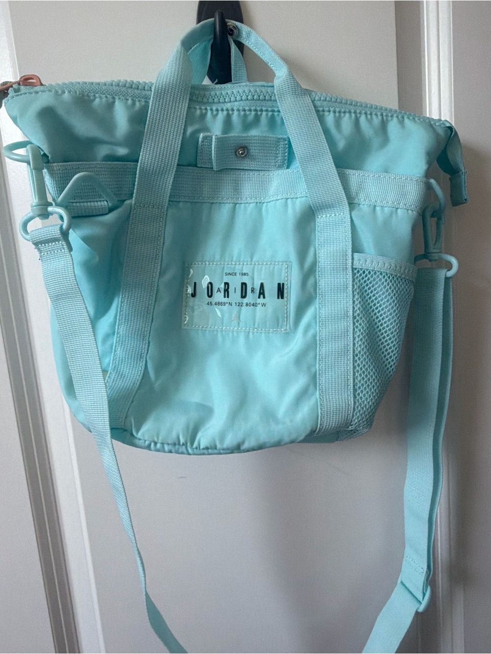 Jordan Women's/Kids Ice Blue Crossbody Tote Bag